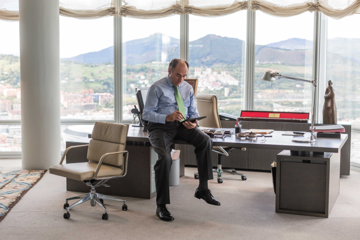 Iberdrola alcanza el primer puesto con 79,2 puntos sobre 100 en una lista formada por 20 grandes compañías del país.