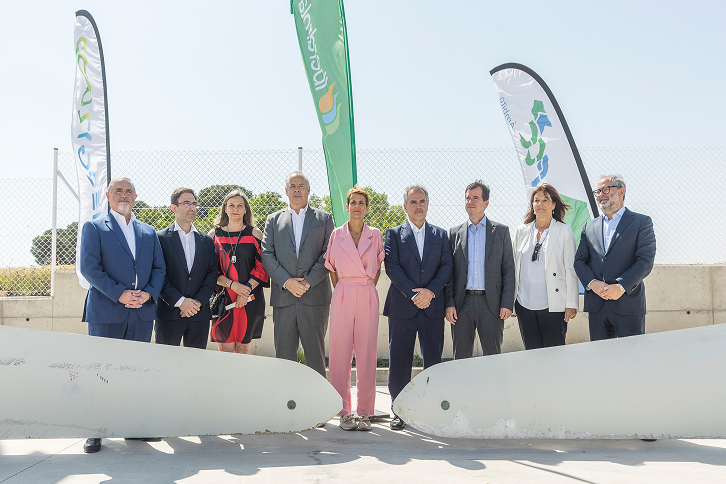 Iberdrola España y FCC inauguran EnergyLOOP, la primera planta de reciclaje de palas de aerogenerador de la península ibérica