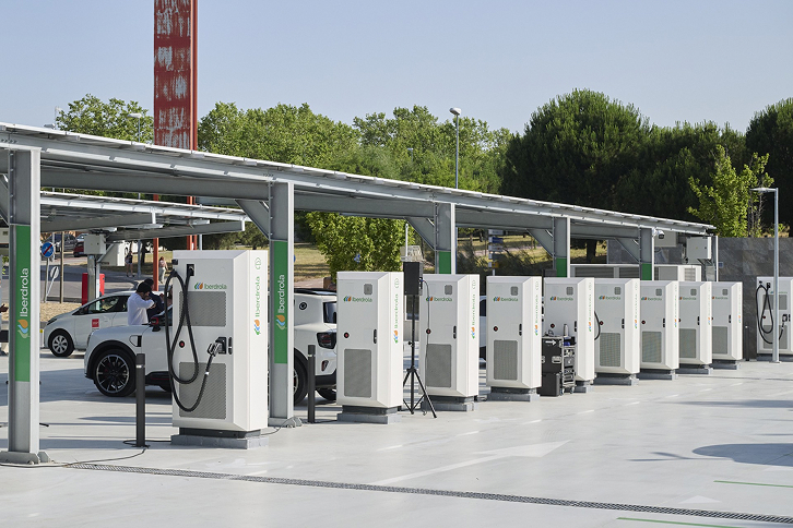 Iberdrola alcanza los 10.000 puntos de recarga pública en España