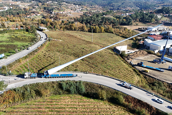 Iberdrola inicia el montaje de los aerogeneradores del mayor parque eólico de Portugal, capaz de abastecer a 128.000 hogares