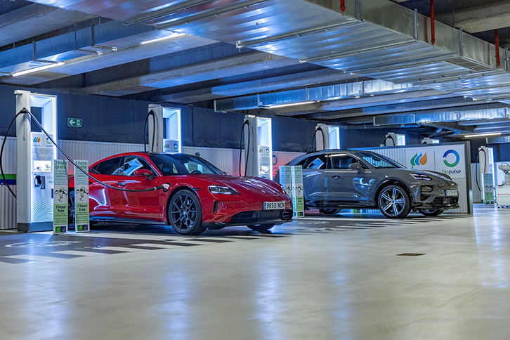 Iberdrola | bp pulse supera los 2.000 puntos de recarga en Iberia tras duplicar su red en un año