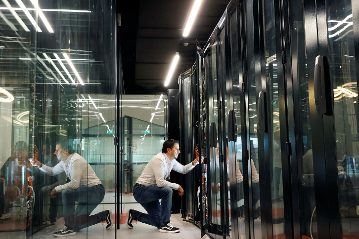 Iberdrola España y la Diputación Foral de Bizkaia renuevan su colaboración en el Hub de redes eléctricas inteligentes